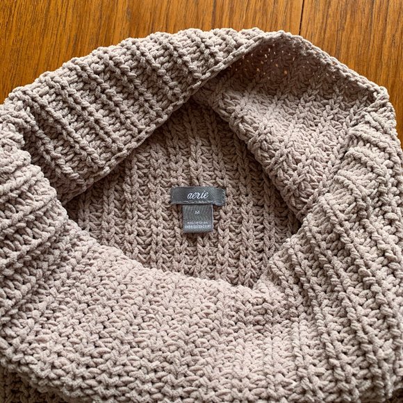 Aerie Turtleneck Sweater (US M) - Picture 6 of 12